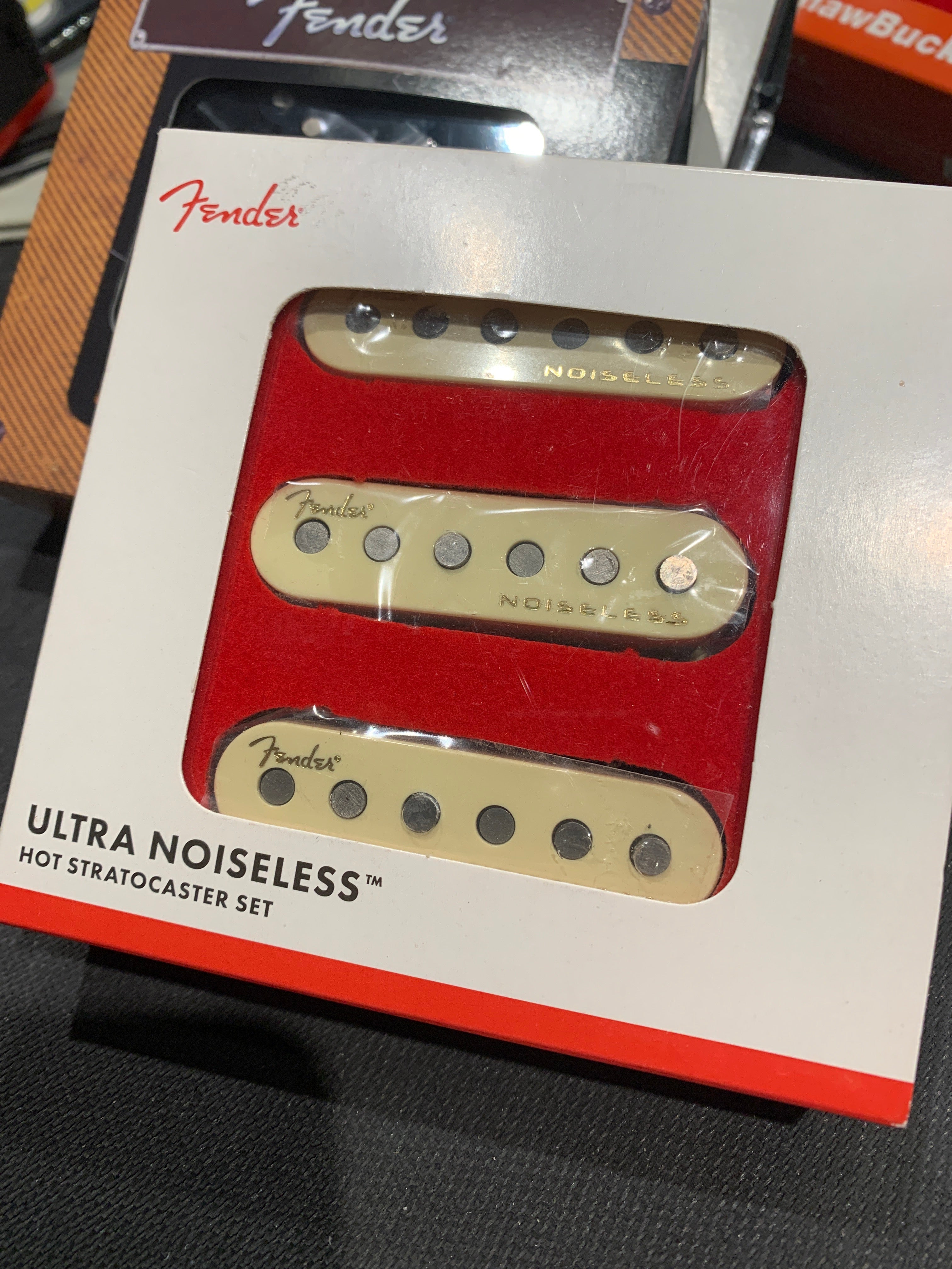 Fender Ultra Noiseless™ Hot Stratocaster® Pickup Set