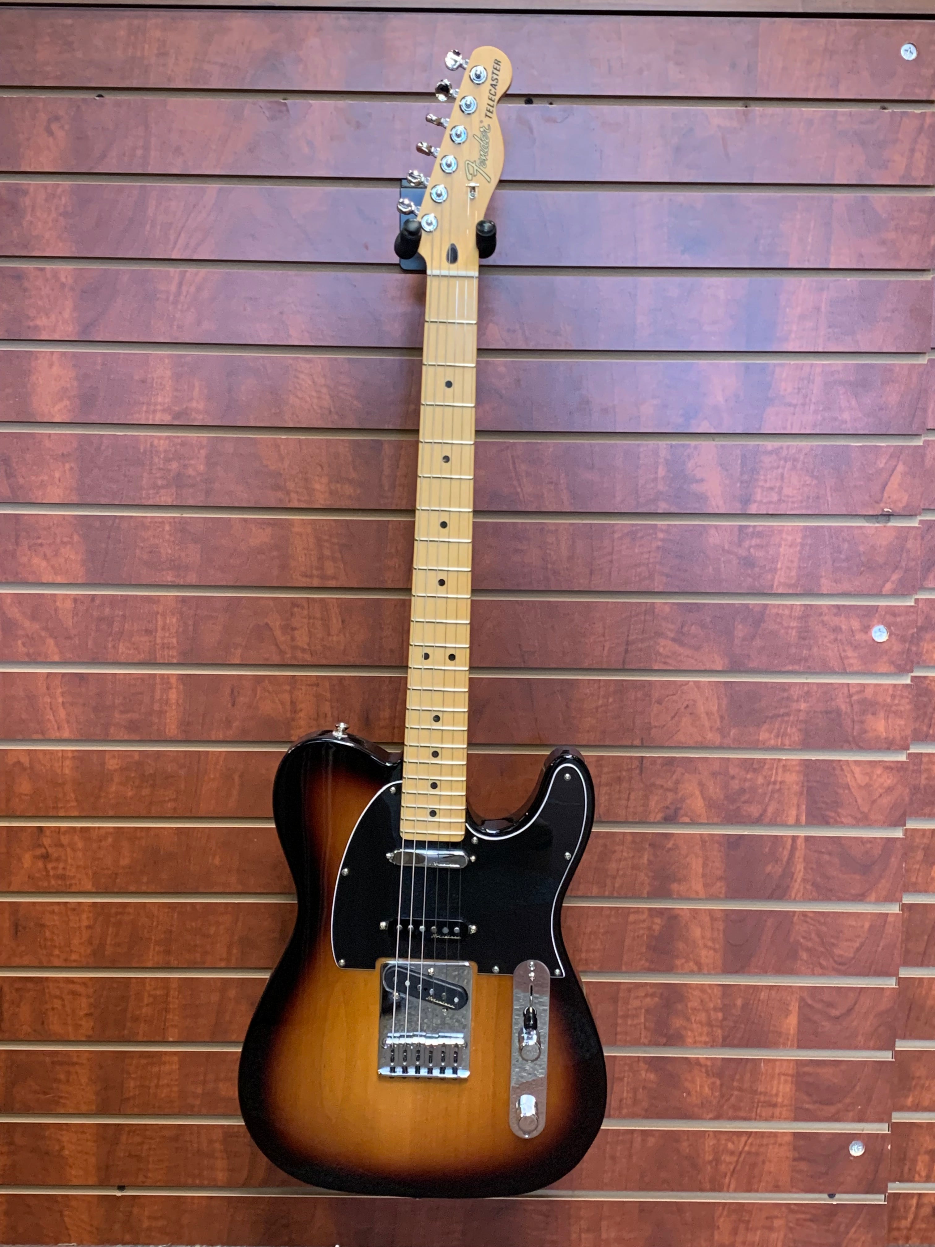 Fender Deluxe Nashville Telecaster with Maple Fretboard 2021 - 2-Color Sunburst