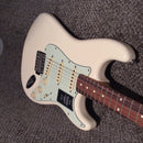 Fender Vintera '60s Stratocaster® Modified Olympic White