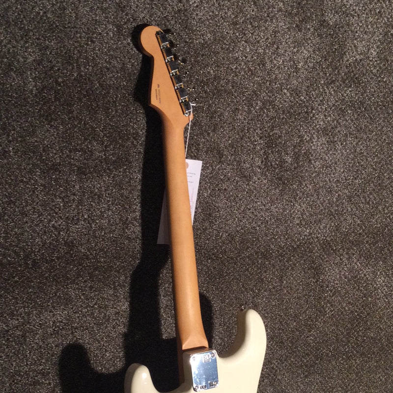 Fender Vintera '60s Stratocaster® Modified Olympic White