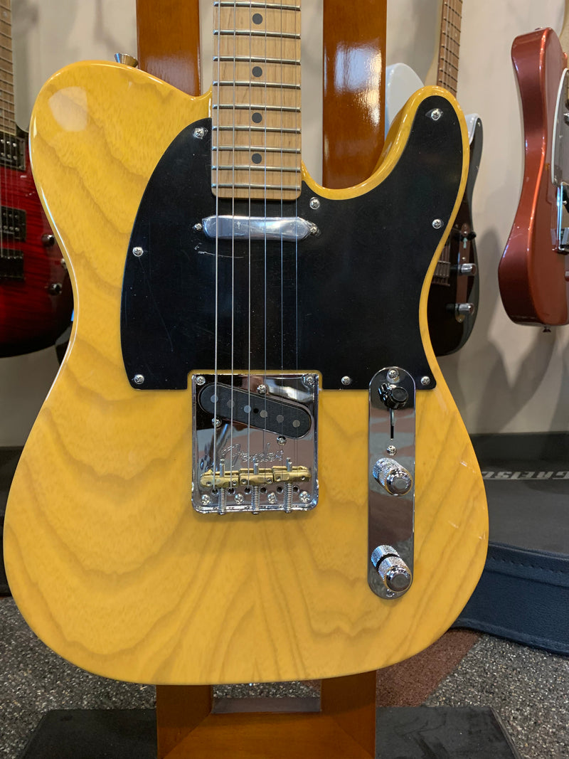 Fender American Professional II Telecaster®, Roasted Maple Fingerboard, Butterscotch Blonde