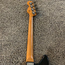 Squier Classic Vibe Jaguar® Bass, Laurel Fingerboard, 3-Color Sunburst