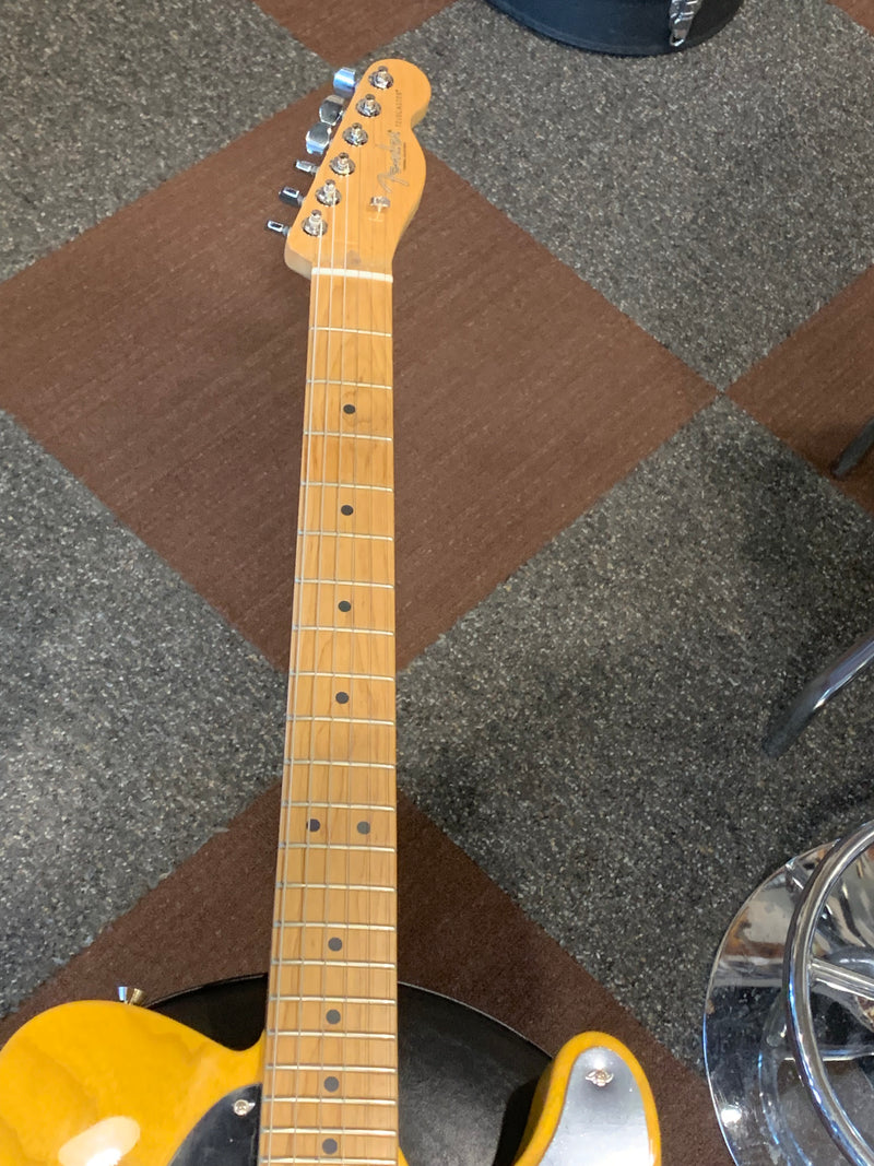 Fender American Professional II Telecaster®, Roasted Maple Fingerboard, Butterscotch Blonde