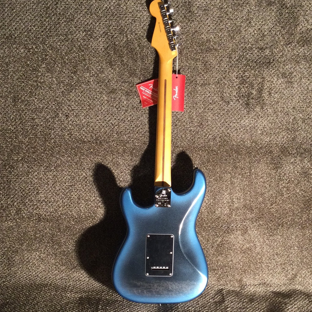 Fender American Professional II Stratocaster® HSS, Rosewood Fingerboar