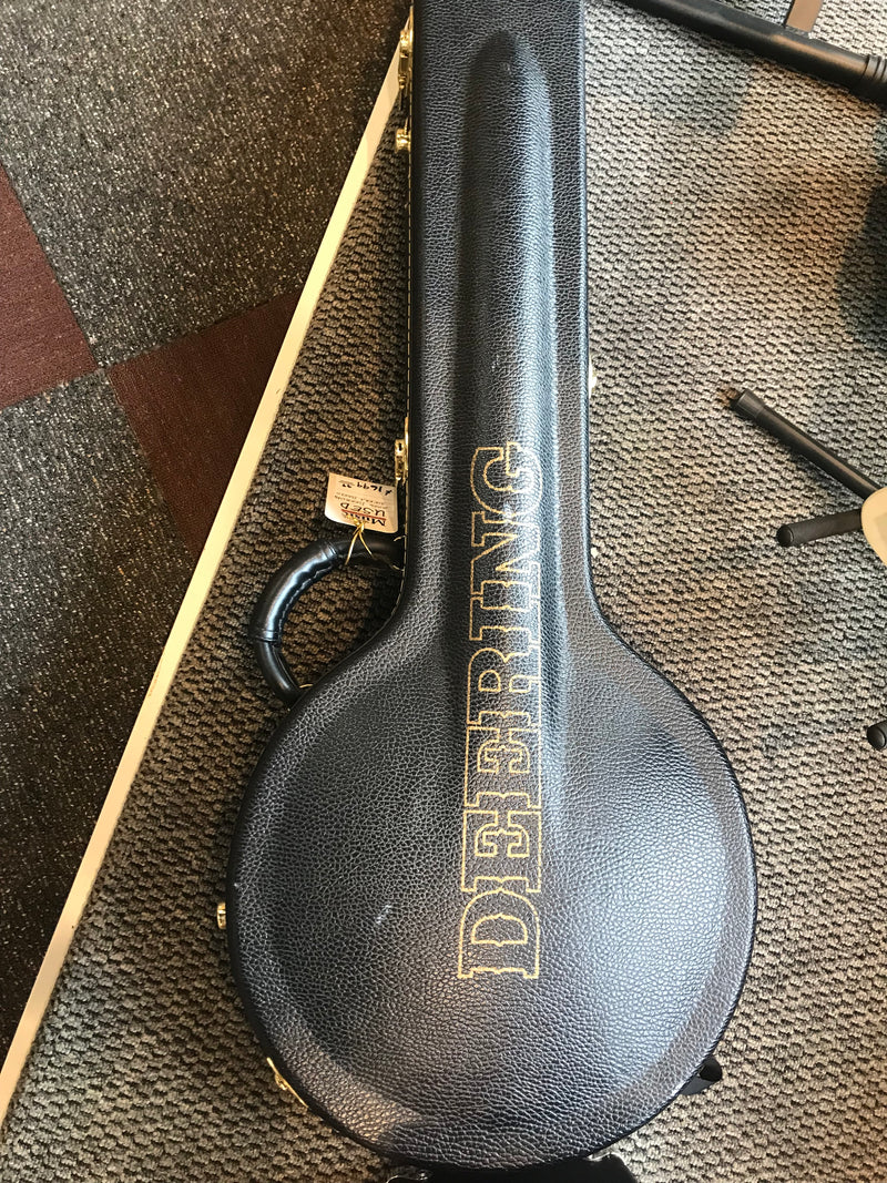 USED Sierra Deering Banjo with case