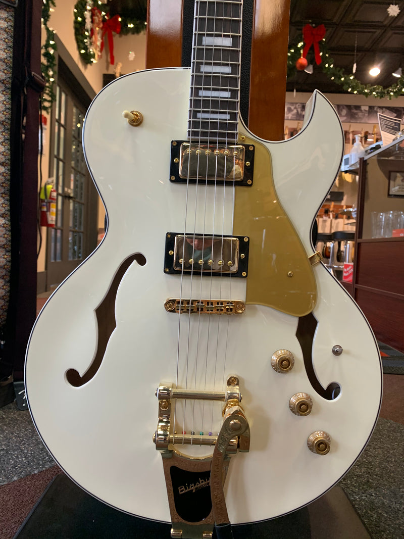 (USED) Dean Colt Hollowbody Piezo Vintage White with Bigsby Mint